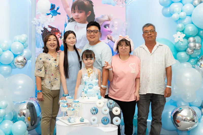 A Frozen-themed birthday cake and dessert table at UFOREA Penang