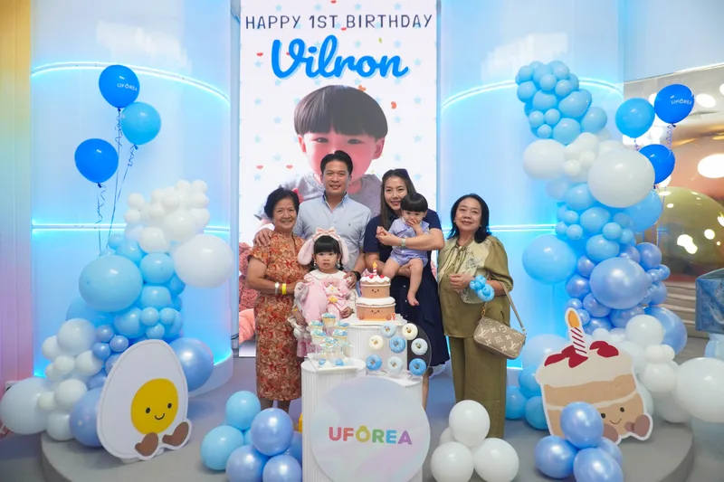 Photo 4 from Vilron&rsquo;s Birthday Party at UFOREA Penang