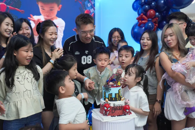 Photo 9 from Yu Heng&rsquo;s Birthday Party 2026 at UFOREA Penang